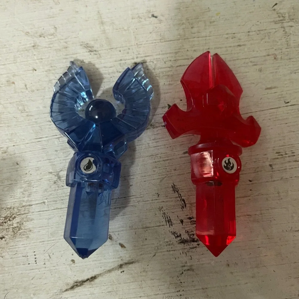 Skylanders Trap Team Crystal Trap Lot - Water Angel & Fire Flower Scepter